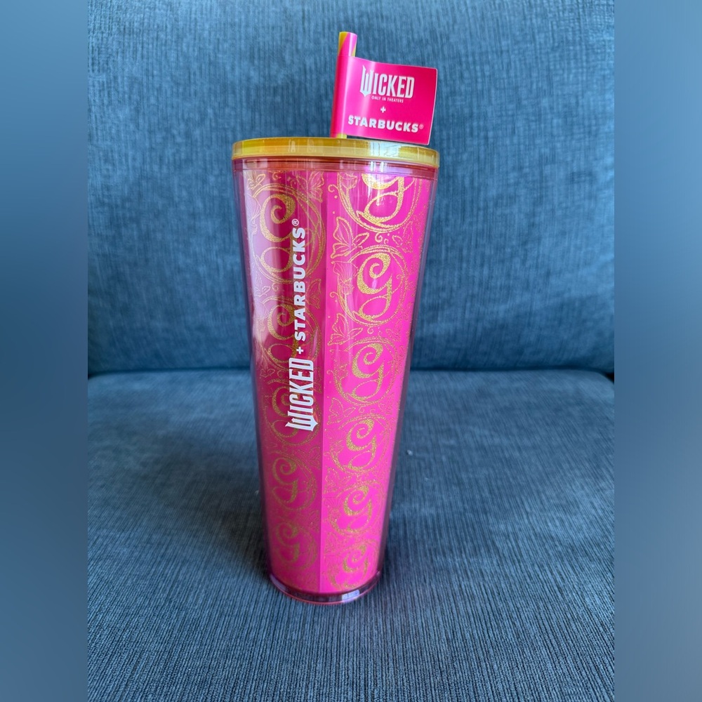 Wicked + Starbucks Galinda/Glinda pink straw cup